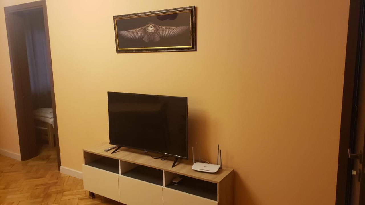 Lovely Apartment Tbilisi Exterior photo