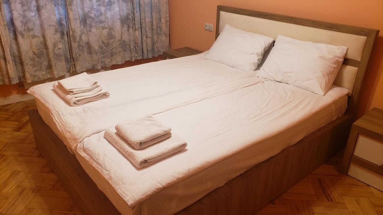 Lovely Apartment Tbilisi Exterior photo